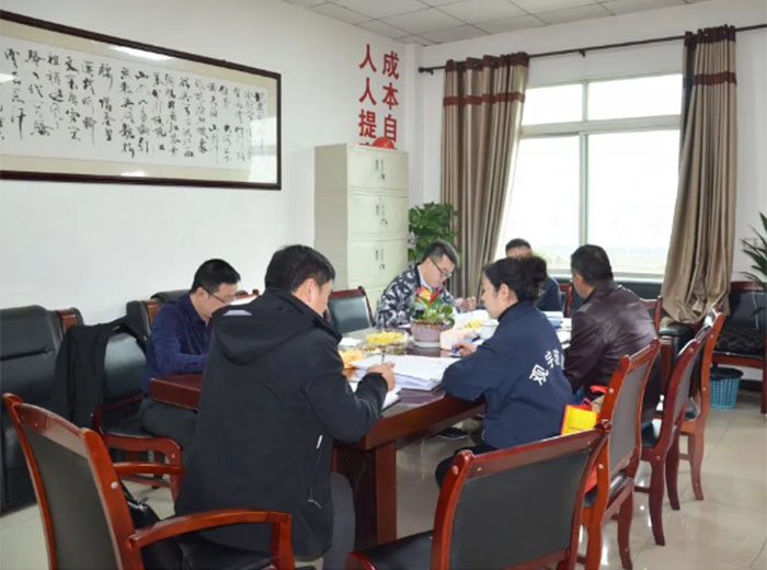 贵州国台酒业股份有限公司莅临长征娱乐玻璃开展二方审核